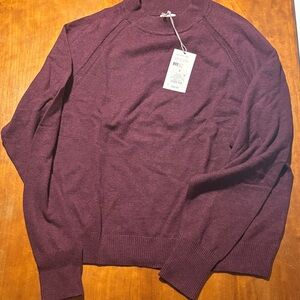 Women’s burgundy sweater
